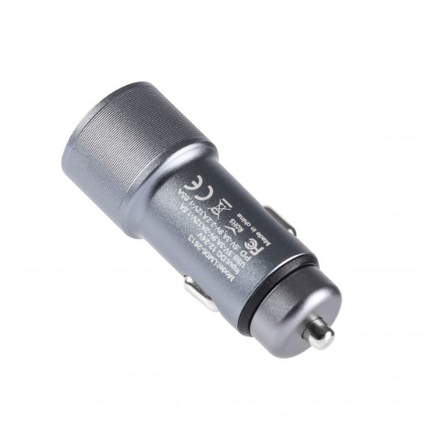 Mobia autolaturi USB‑C PD 20W + USB‑A QC3.0 18W (max 38W) – lataa kahta laitetta yhtä aikaa, sopii 12/24 V ajoneuvoihin. Tuotekoodi AUTOPDQCSIL, EAN 6430076522009.