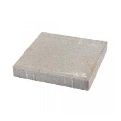 Harmaa betonilaatta 400x400x50 mm on kestävä ja lähes huoltovapaa pihalaatta jalankulkualueille, patioille ja sokkelin reunaan. Kotimainen Betonilaatta Oy.