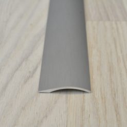 Eritasolista 40mm Nordic Grafiitti, tarrakiinnitys 100-200cm
