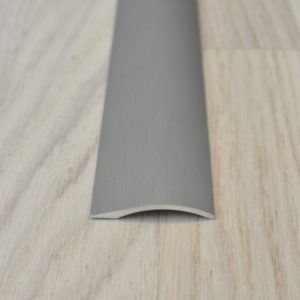 Eritasolista 40mm Nordic Grafiitti, tarrakiinnitys 100-200cm