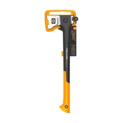 Fiskars X-Series X24 M halkaisukirves tarjoaa tehokkaan halkaisuvoiman, kestävän terän ja ergonomisen FiberComp™-kahvan puiden halkomiseen.