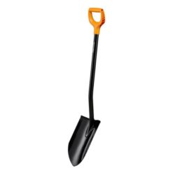 Fiskars Solid+™ XL-pistolapio – kestävä ja ergonominen työkalu kiven, saven ja kovan maan kaivamiseen. XL-kokoinen terä ja D-muotoinen kahva takaavat tehokkuuden ja mukavuuden.