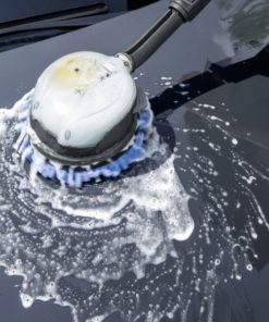 Kärcher Autoshampoo 3 in 1 – tehokas ja hellävarainen pesuaine autojen ulkopinnoille.