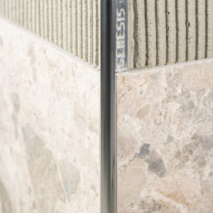 EAQ080.91 Laattalista 8x2500 pyöreä kiiltävä hopea