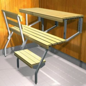 Kääntyvä Kikka-lauderunko – tukeva ja käytännöllinen ratkaisu, joka mahdollistaa lauteiden noston siivouksen ajaksi.