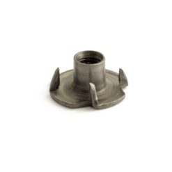 Lyöntimutteri 3206, käsittelemätön Ø 22 mm, M8 – teräksinen lyöntimutteri puu- ja levyrakenteisiin, 4 kpl/pkt. ART.NR 12632, EAN 7317900126321.