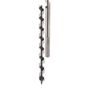 Makita 10x450mm kierrepuuporanterä – syvät ja siistit reiät puuhun helposti.