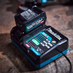 Makita DC40RA XGT® 40V pikalatauslaite