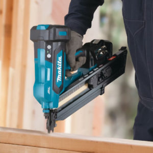 Makita Runkonaulain runko DBN900ZK 18v 34° 50-90mm