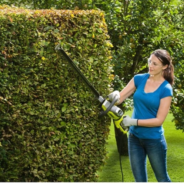 Ryobi RHT6760RL sähkökäyttöinen pensasleikkuri, 650 W, 60 cm terä