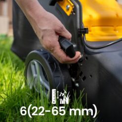 STIGA Collector 48S AE Kit on itsevetävä akkuruohonleikkuri