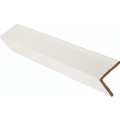Valkoinen pinnoitettu MDF‑taitelista 4 x 40 x 40 x 2800 mm – siisti ja viimeistelty ratkaisu sisätilojen reunojen ja kulmien viimeistelyyn. EAN 6420611096683.