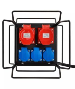 Työmaakeskus THK 316/2/3 – 3 m kaapeli, 2 × 400 V ja 3 × 230 V pistorasiaa, kestävä ratkaisu työmaille. EAN 6438152085585.