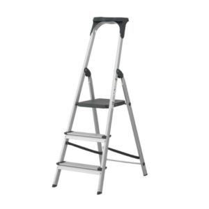 Wibe 3-askelmainen taloustikas työkaluhyllyllä