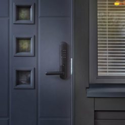 6438352094257 Yale Doorman L3 -älylukko musta