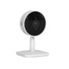 Yale Smart Indoor Camera: Full HD -kuva, pimeänäkö, kaksisuuntainen ääni ja tekoälypohjainen liiketunnistus. Helppo asennus, mobiiliohjaus ja yksityisyystila.